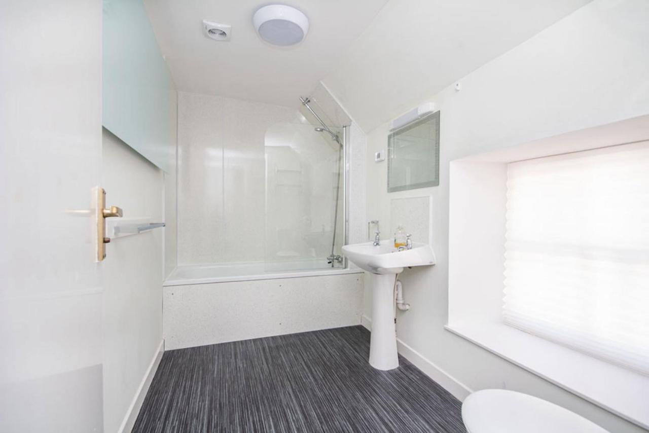 Alexander Cottage Inverness Ngoại thất bức ảnh